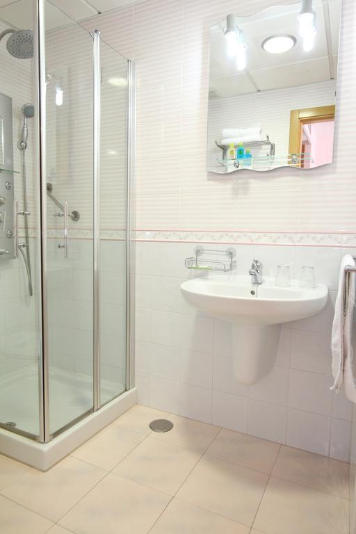 Hostal Campo Real Bed&Breakfast الغرفة الصورة