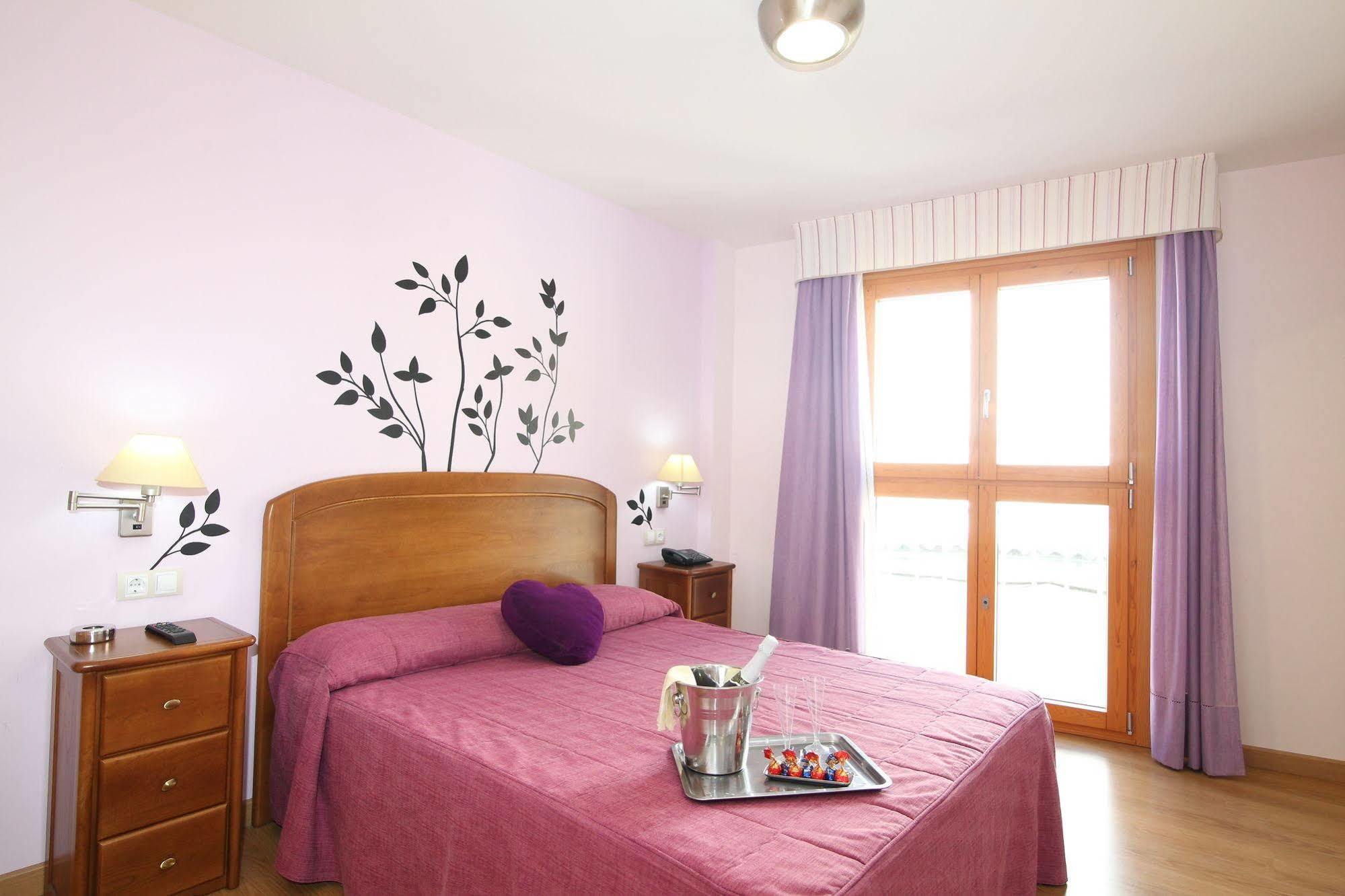 Hostal Campo Real Bed&Breakfast المظهر الخارجي الصورة