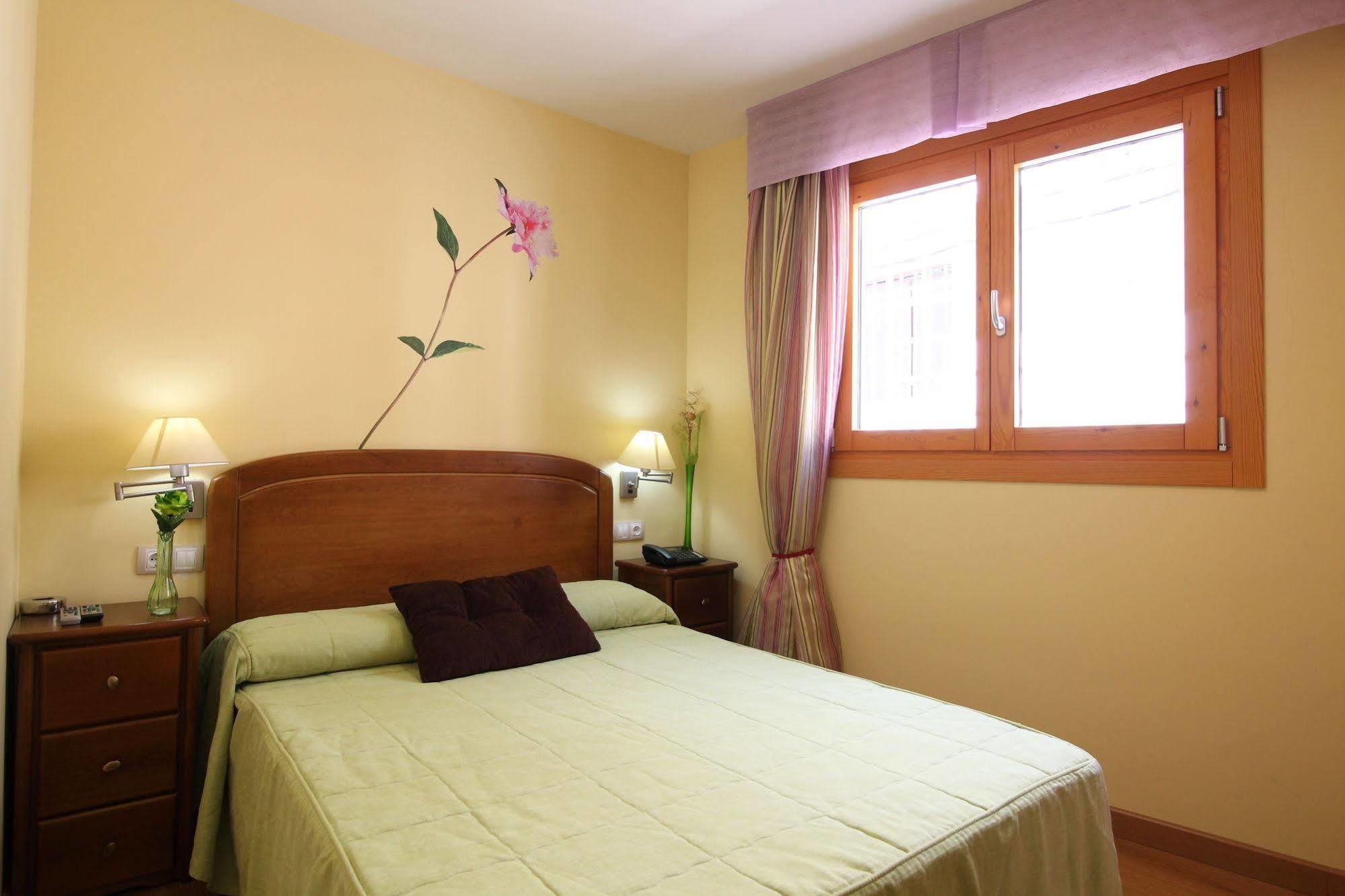 Hostal Campo Real Bed&Breakfast المظهر الخارجي الصورة