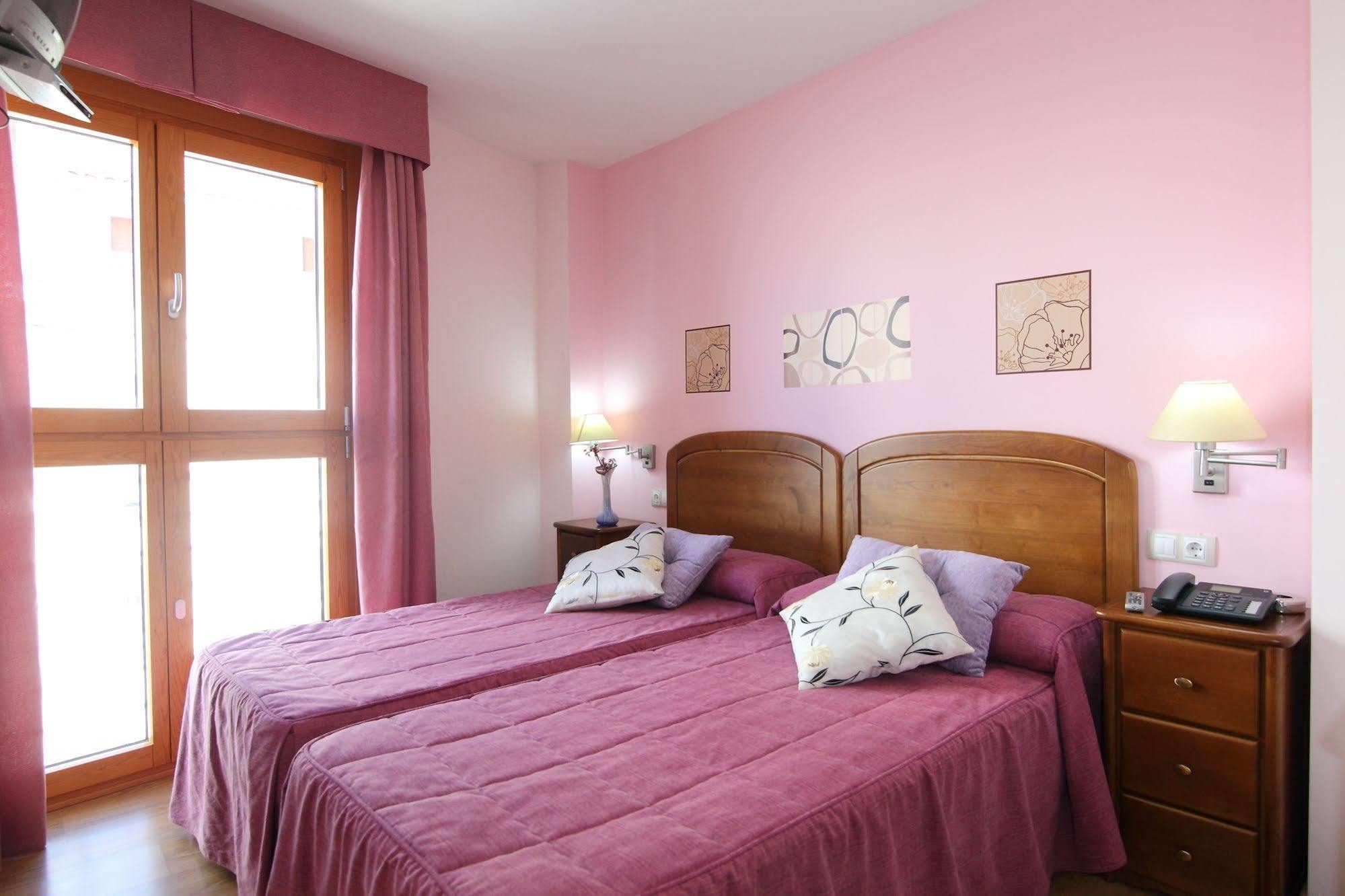Hostal Campo Real Bed&Breakfast المظهر الخارجي الصورة