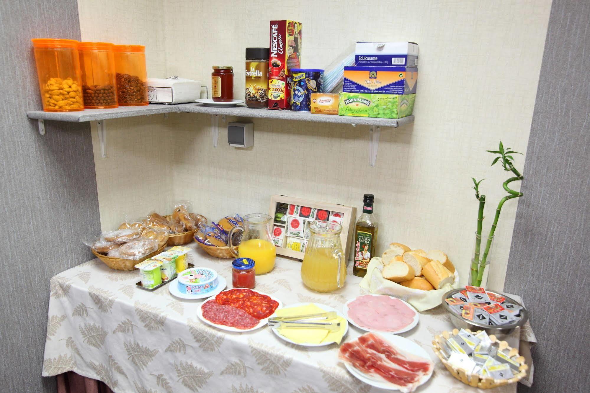 Hostal Campo Real Bed&Breakfast المظهر الخارجي الصورة